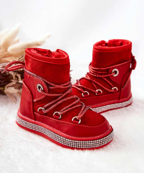 dětské boty v červeném provedení